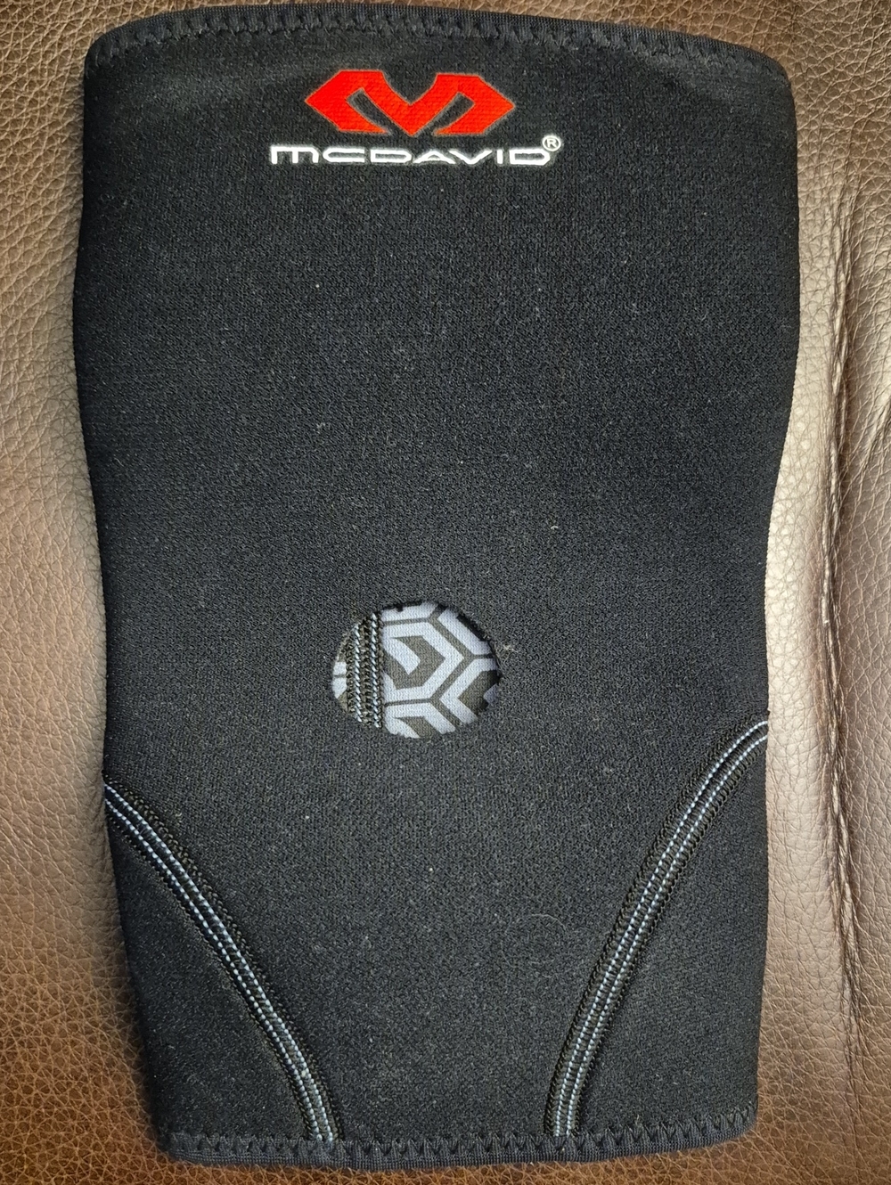 McDavid Black Knee Sleeve with Red Logo - SMALL